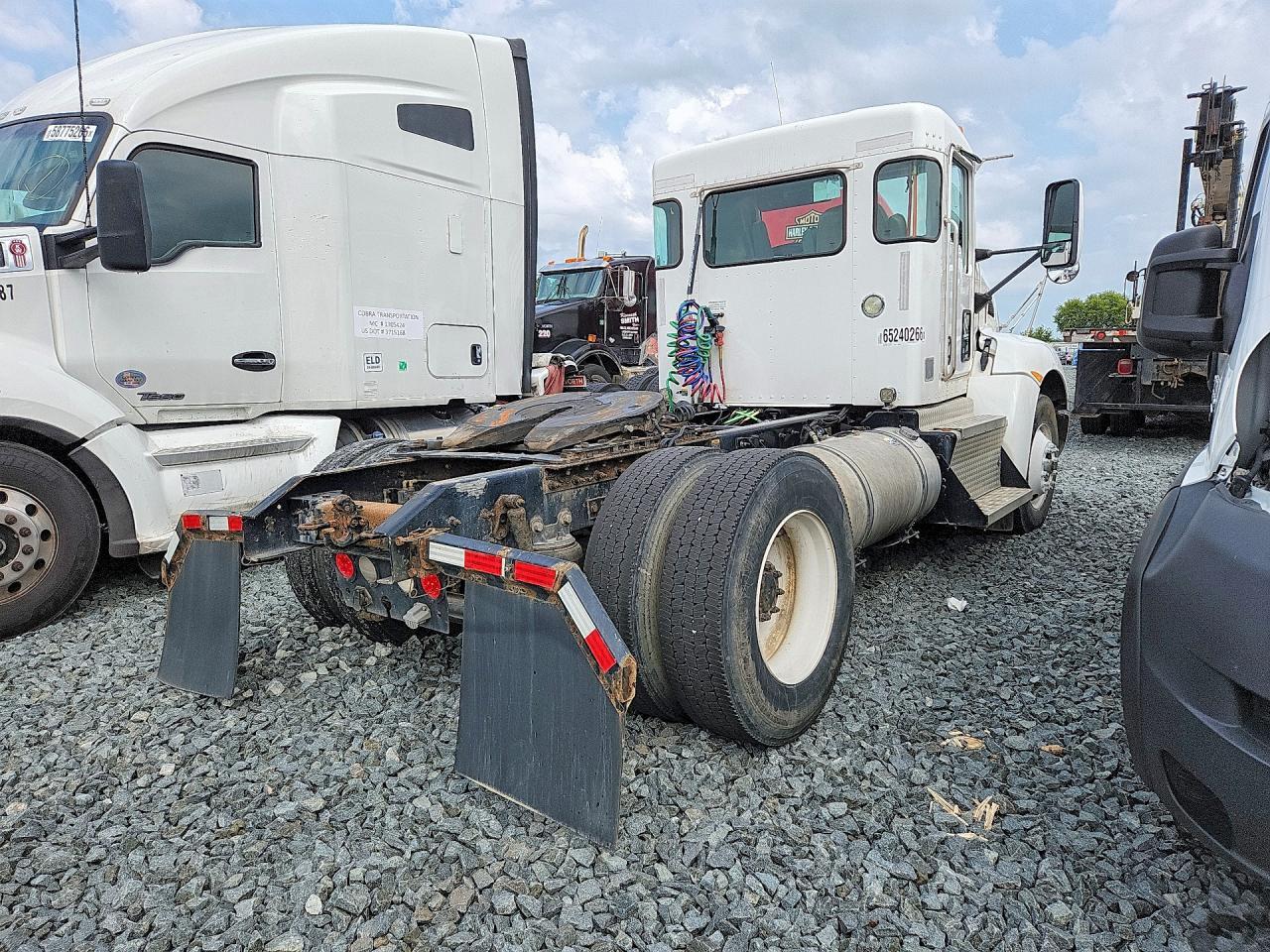 2016 KENWORTH CONSTRUCTION T370 — Фото 3 из 12
