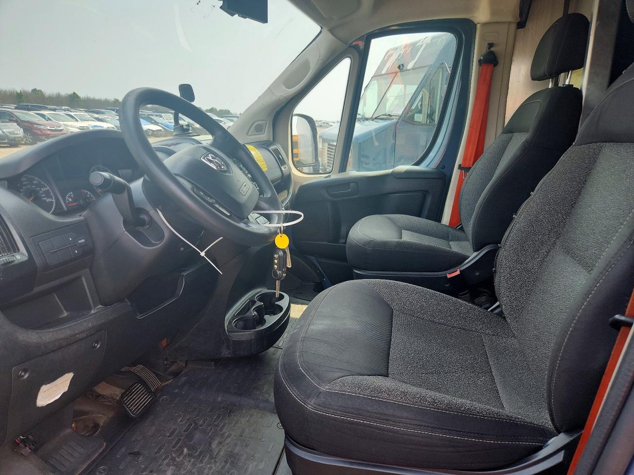 2020 RAM PROMASTER 3500 DELIVERY VAN — Фото 7 из 13