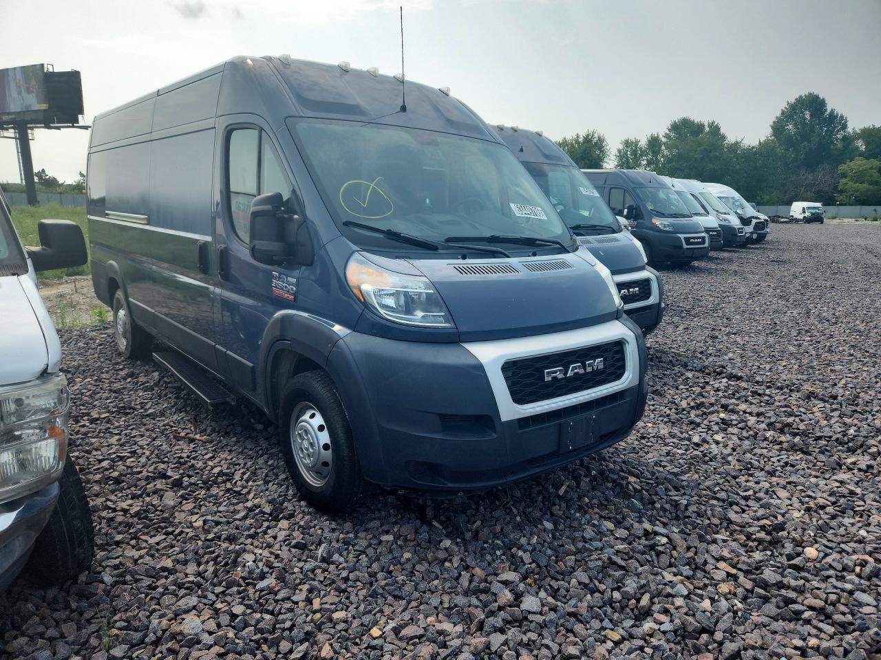 2020 RAM PROMASTER 3500 DELIVERY VAN — Фото 4 из 13
