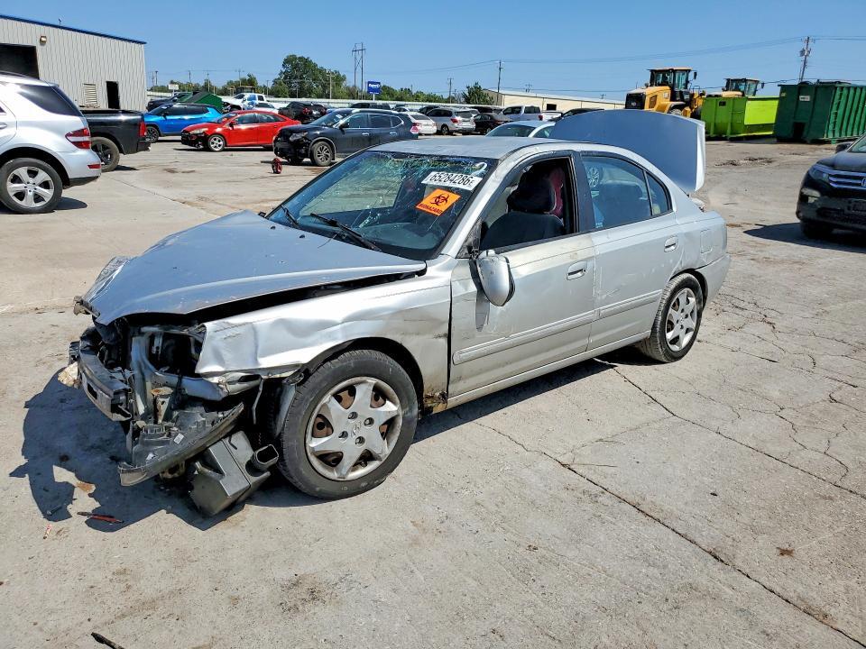 2006 HYUNDAI ELANTRA KMHDN46D56U371737