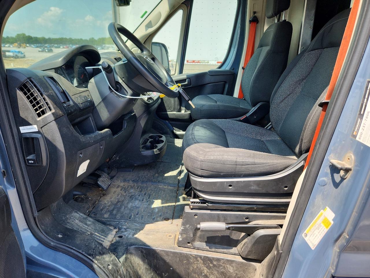 2020 RAM PROMASTER 3500 DELIVERY VAN — Фото 7 из 13