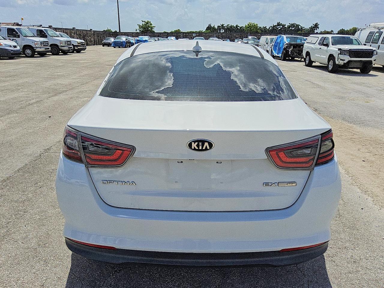 2016 KIA OPTIMA HYBRID — Фото 6 из 12