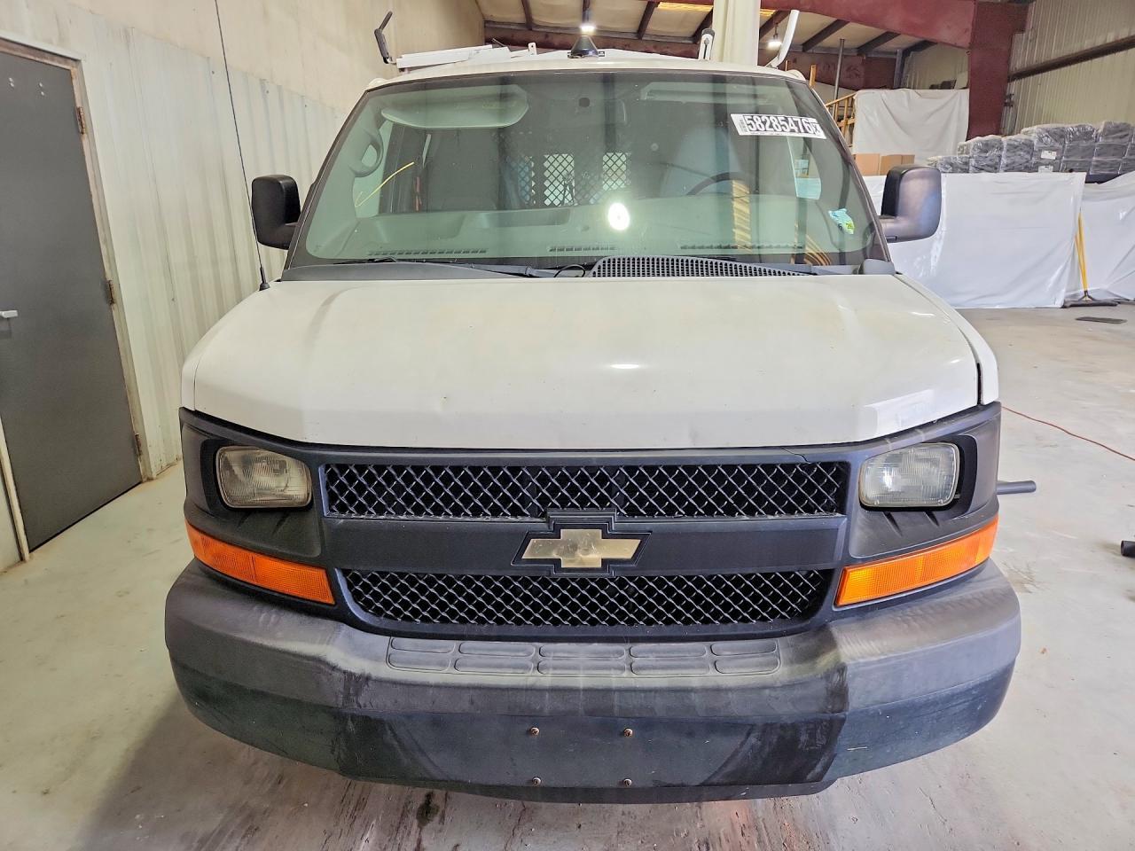 2013 CHEVROLET EXPRESS G2500 — Фото 5 из 13
