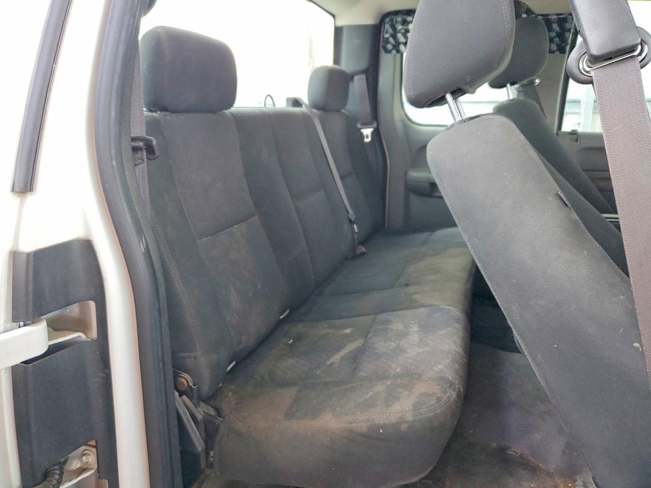 2013 CHEVROLET SILVERADO C1500 — Фото 10 из 12