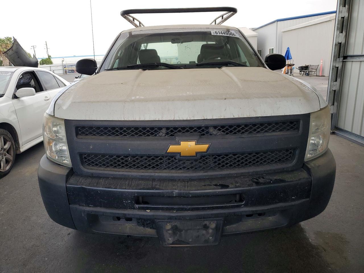 2013 CHEVROLET SILVERADO C1500 — Фото 5 из 12