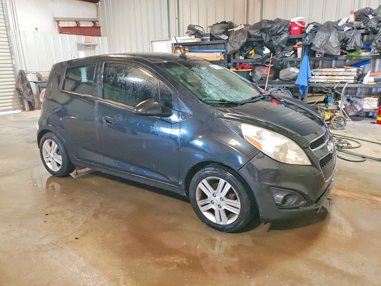 2013 CHEVROLET SPARK 1LT — Фото 4 из 12