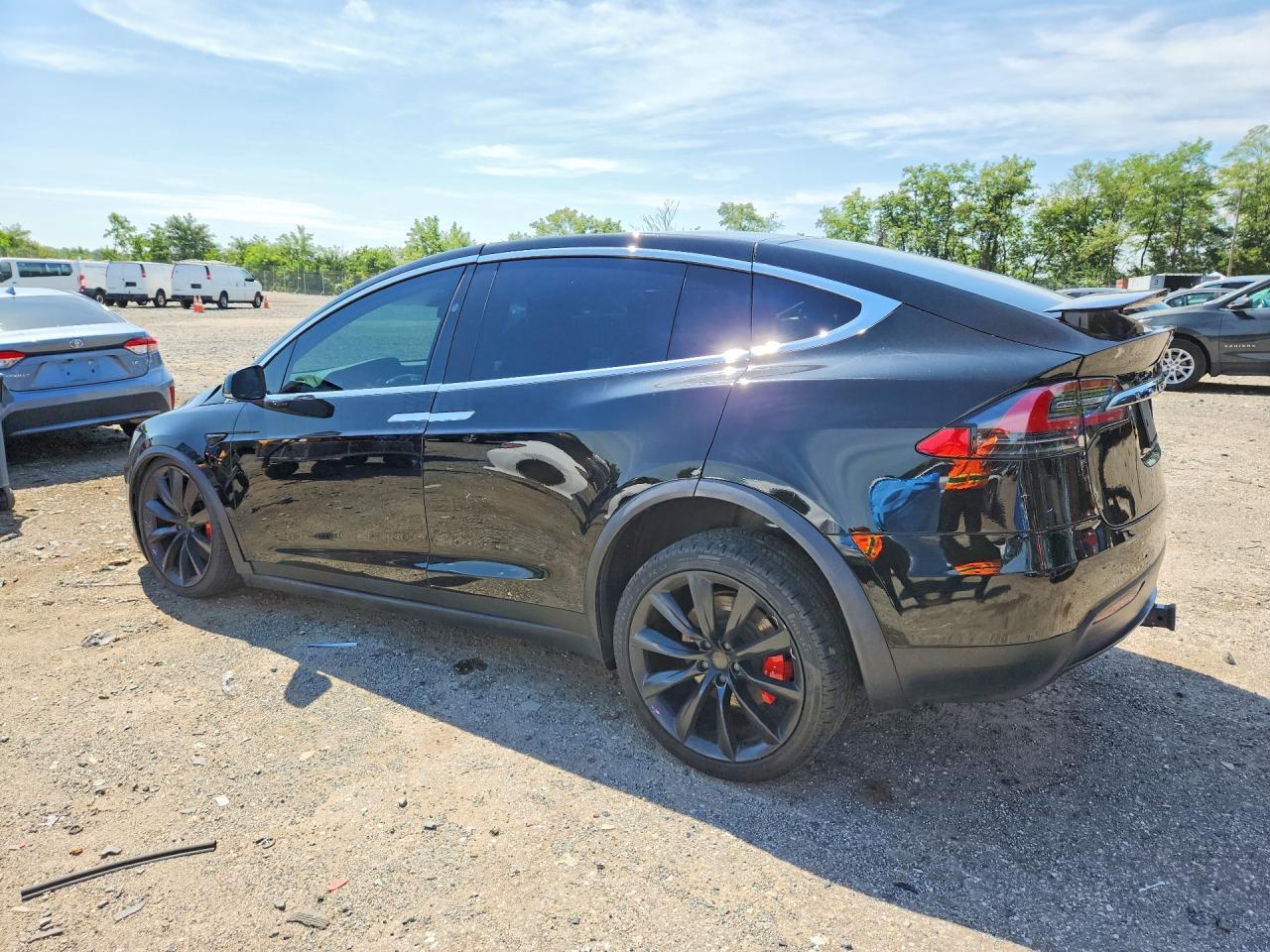 2020 TESLA MODEL X — Фото 2 из 13