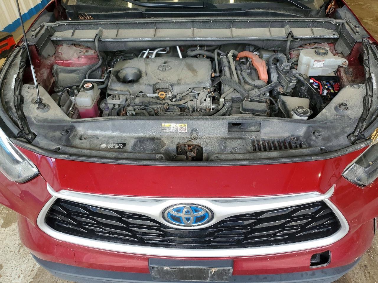 2020 TOYOTA HIGHLANDER HYBRID LE — Фото 12 из 13