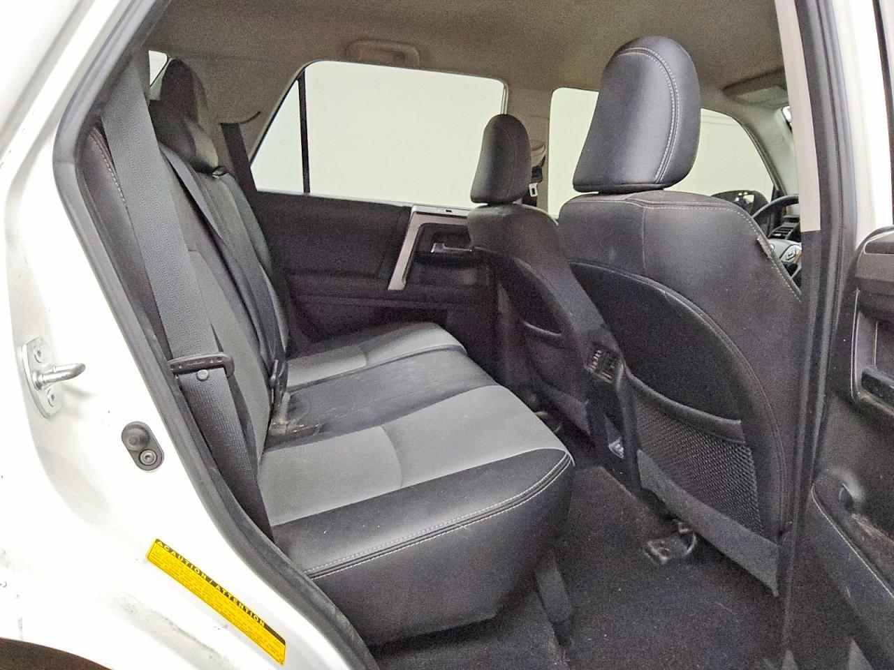 2020 TOYOTA 4RUNNER SR5 PREMIUM — Фото 11 из 13