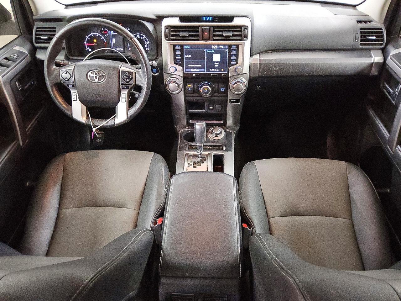 2020 TOYOTA 4RUNNER SR5 PREMIUM — Фото 8 из 13