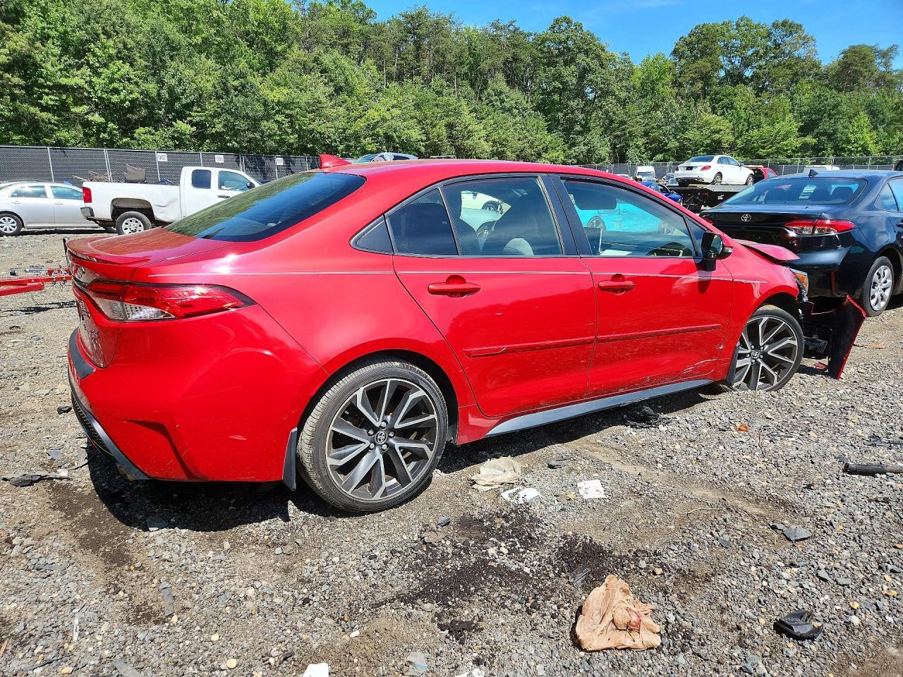 2020 TOYOTA COROLLA SE — Фото 3 из 12