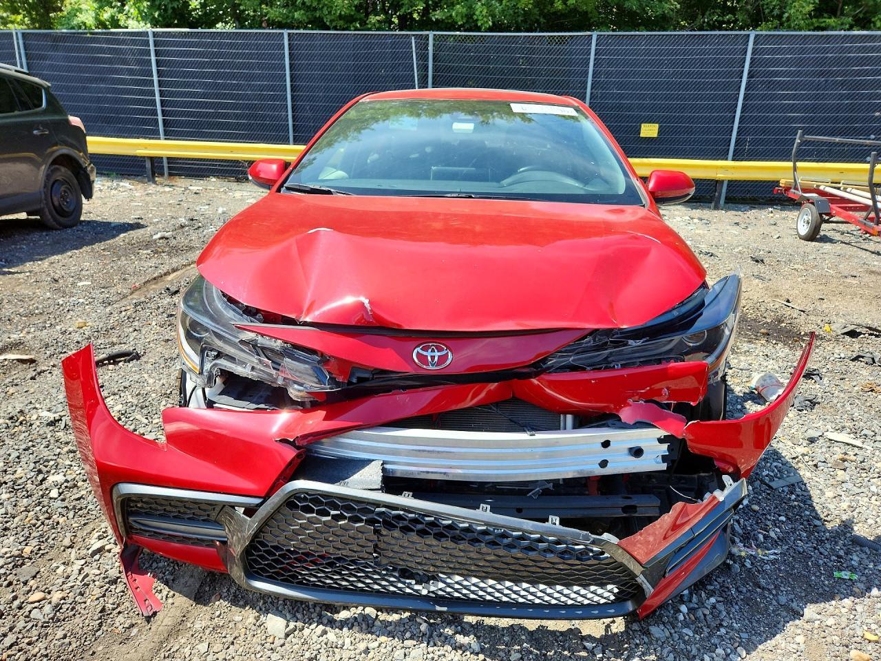 2020 TOYOTA COROLLA SE — Фото 5 из 12