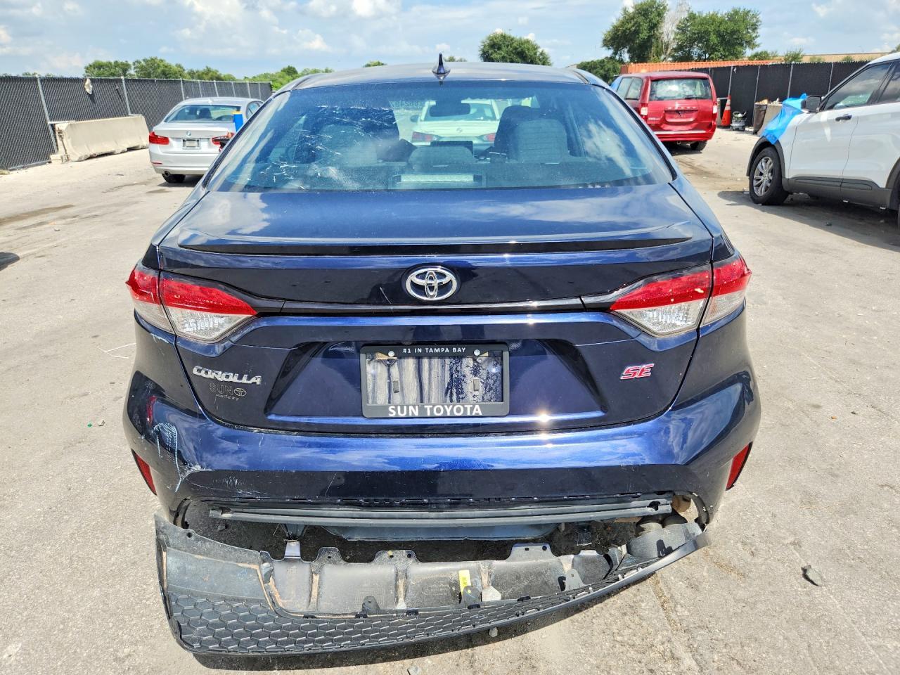 2020 TOYOTA COROLLA SE — Фото 6 из 12