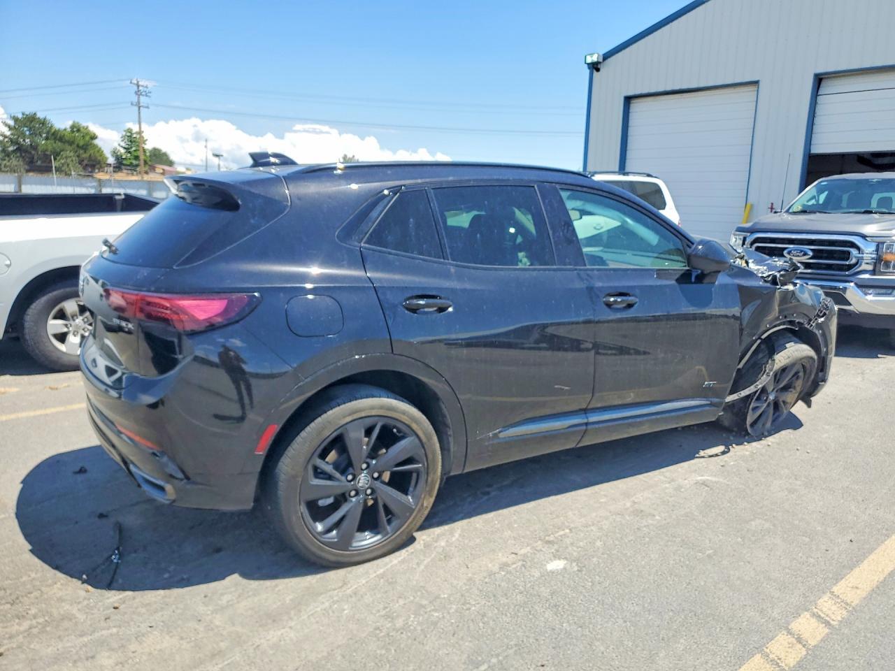 2025 BUICK ENVISION SPORT TOURING — Фото 3 из 13
