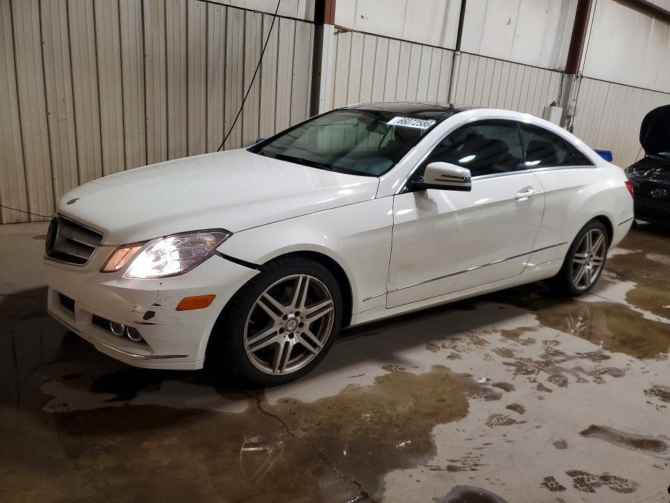 2010 MERCEDES-BENZ E WDDKJ5GB8AF032001