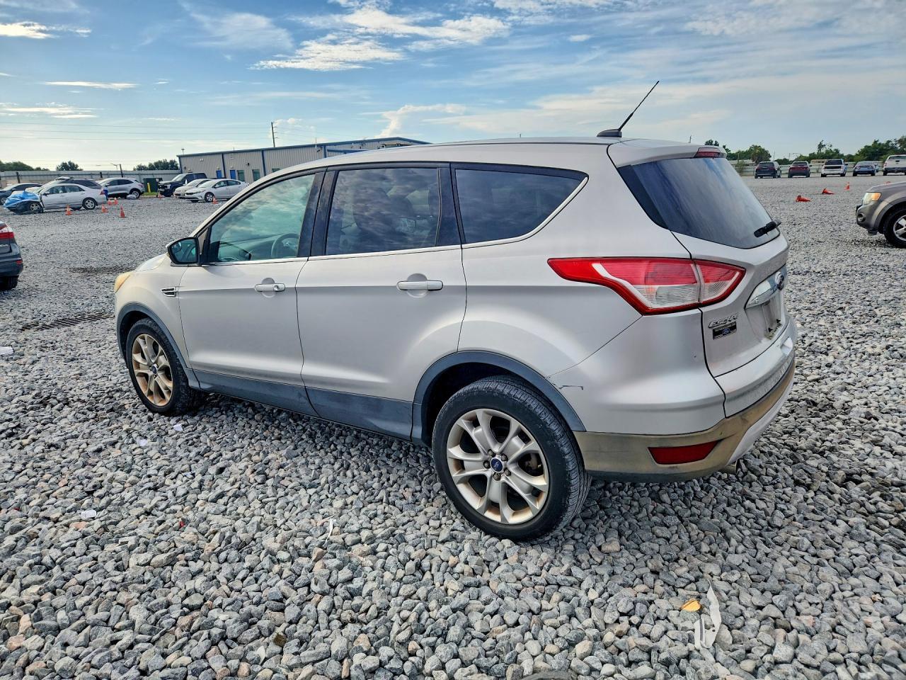 2013 FORD ESCAPE SEL — Фото 2 из 13