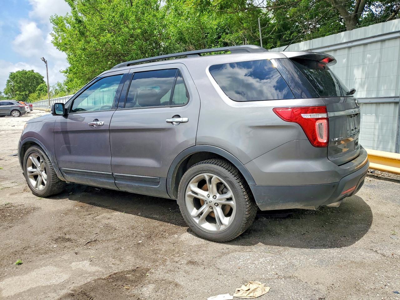 2013 FORD EXPLORER LIMITED — Фото 2 из 13