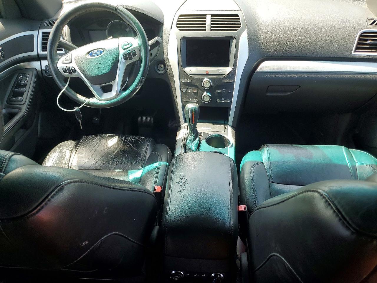 1FM5K8D84DGA13664 2013 FORD EXPLORER photo no. 8