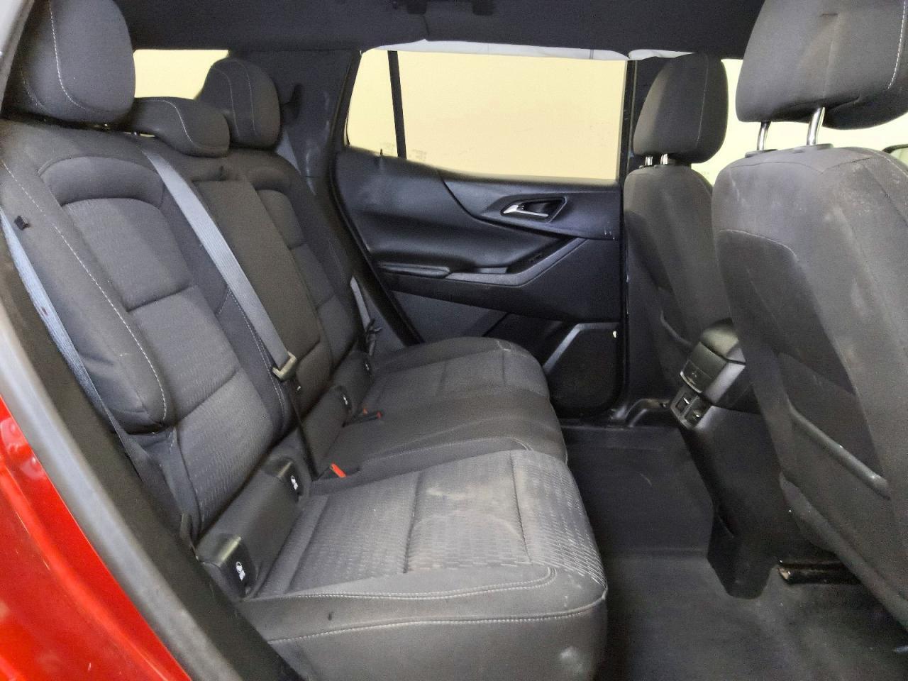 2025 CHEVROLET EQUINOX LT — Фото 11 из 13