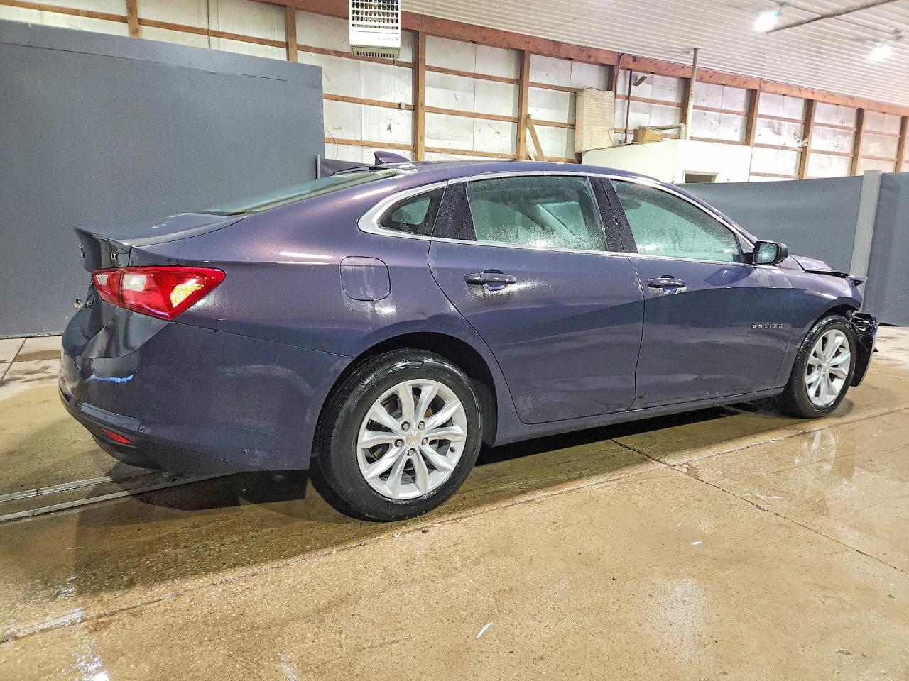 2025 CHEVROLET MALIBU LT — Фото 3 из 12