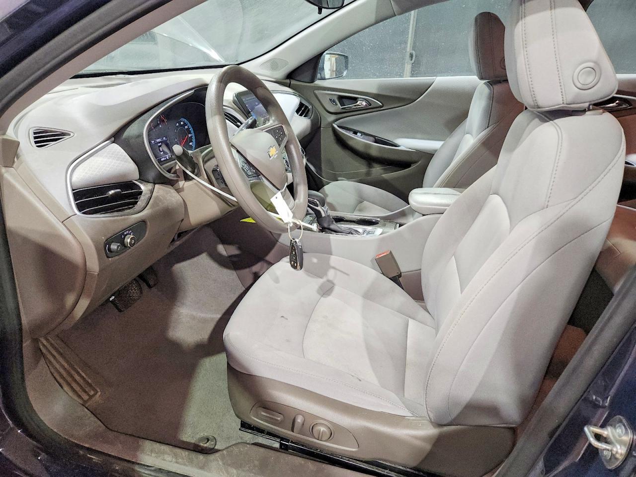 2025 CHEVROLET MALIBU LT — Фото 7 из 12