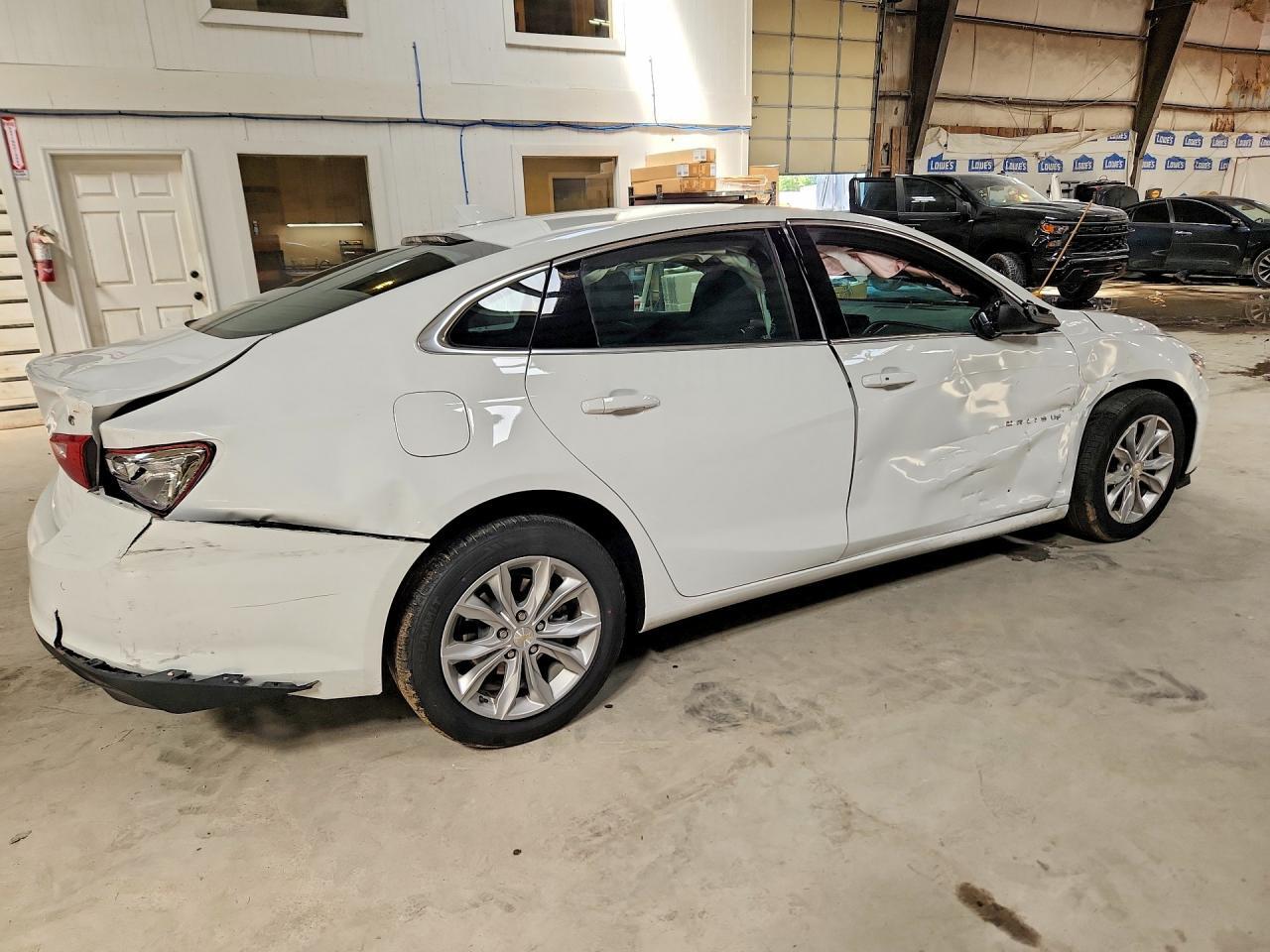 2025 CHEVROLET MALIBU LT — Фото 3 из 12