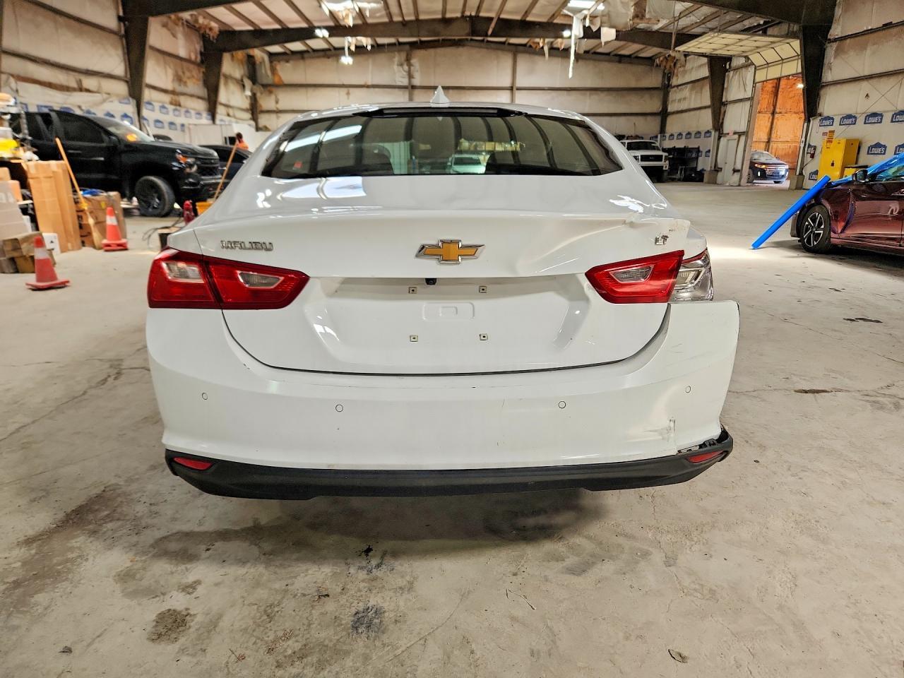 2025 CHEVROLET MALIBU LT — Фото 6 из 12