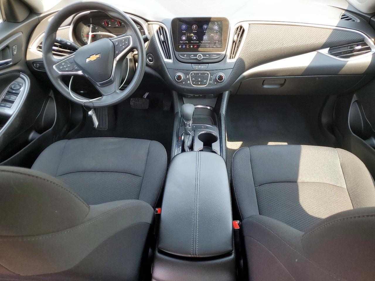2025 CHEVROLET MALIBU LT — Фото 8 из 12