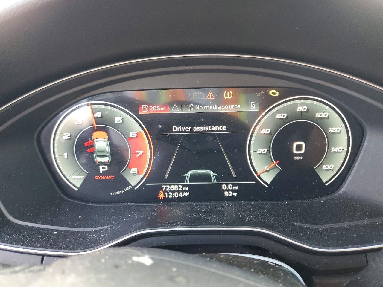 2021 AUDI A4 PREMIUM PLUS 40 — Фото 9 из 12