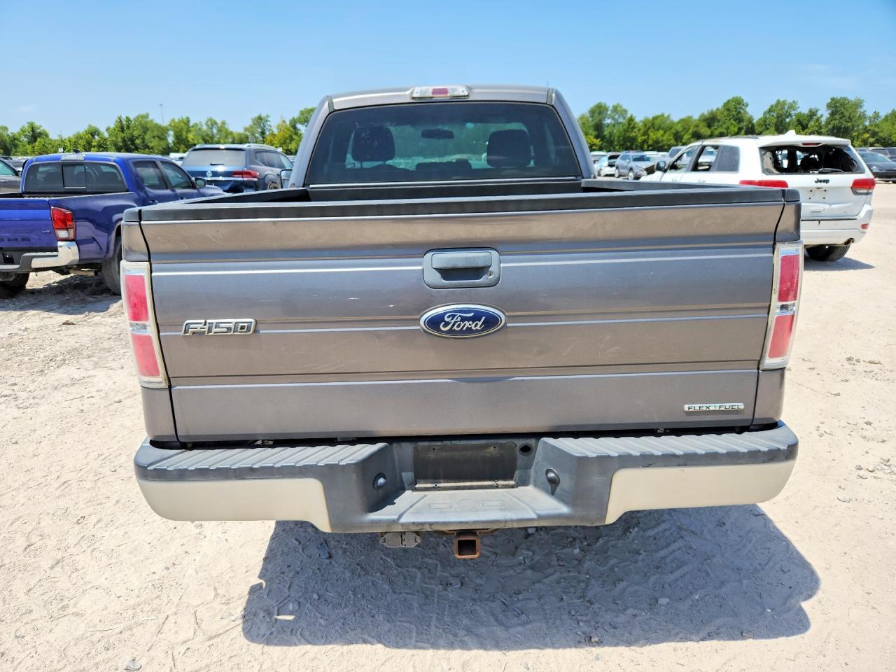2013 FORD F150 — Фото 6 из 12