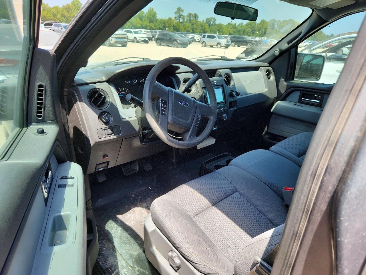 2013 FORD F150 — Фото 8 из 12