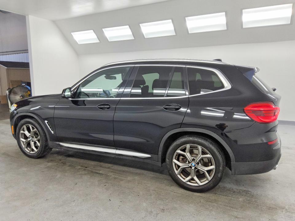 2021 BMW X3 SDRIVE30I — Фото 2 из 14
