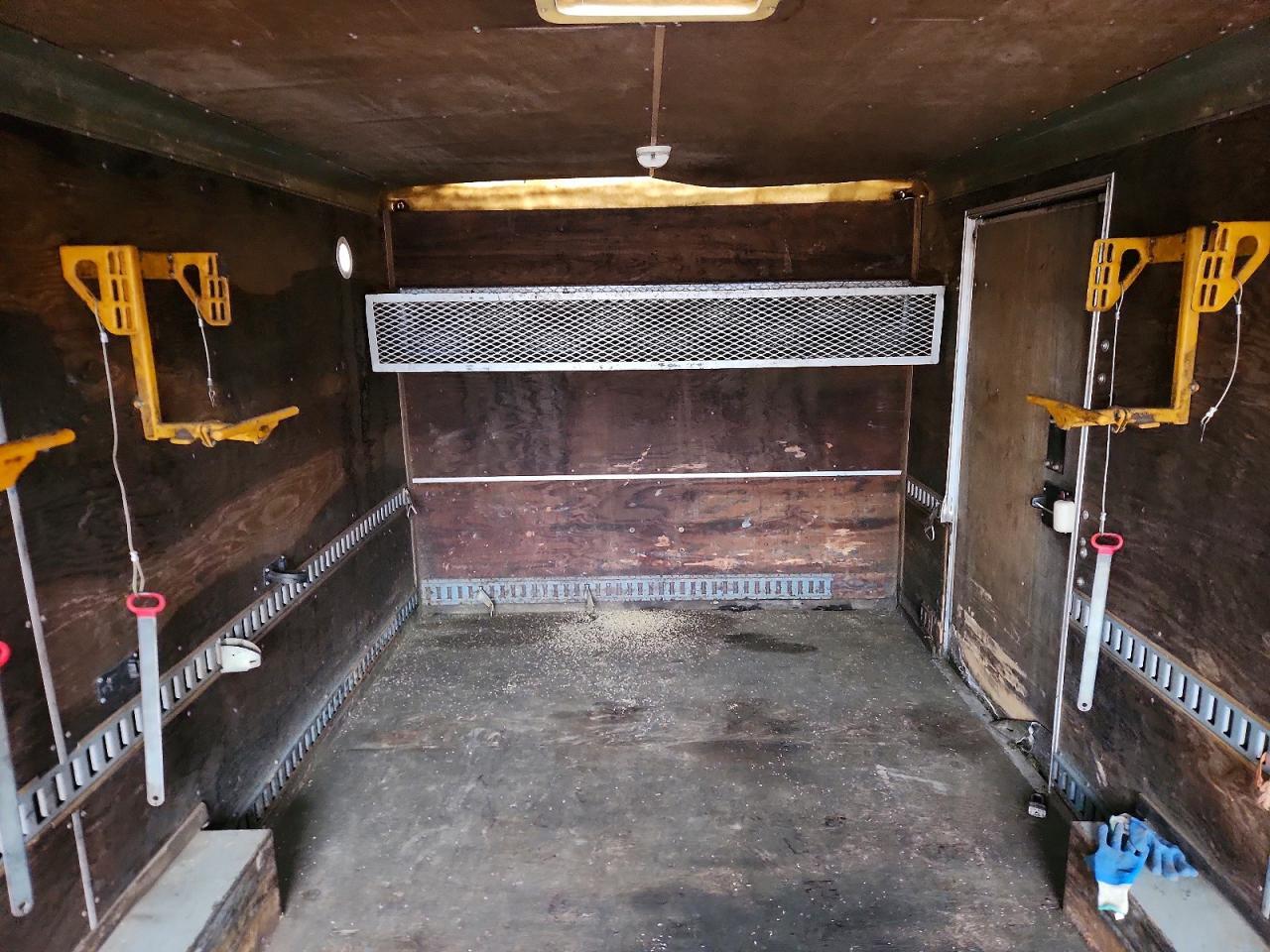 2006 WELLS CARGO ENCLOSED CARGO TRAILER — Фото 6 из 10