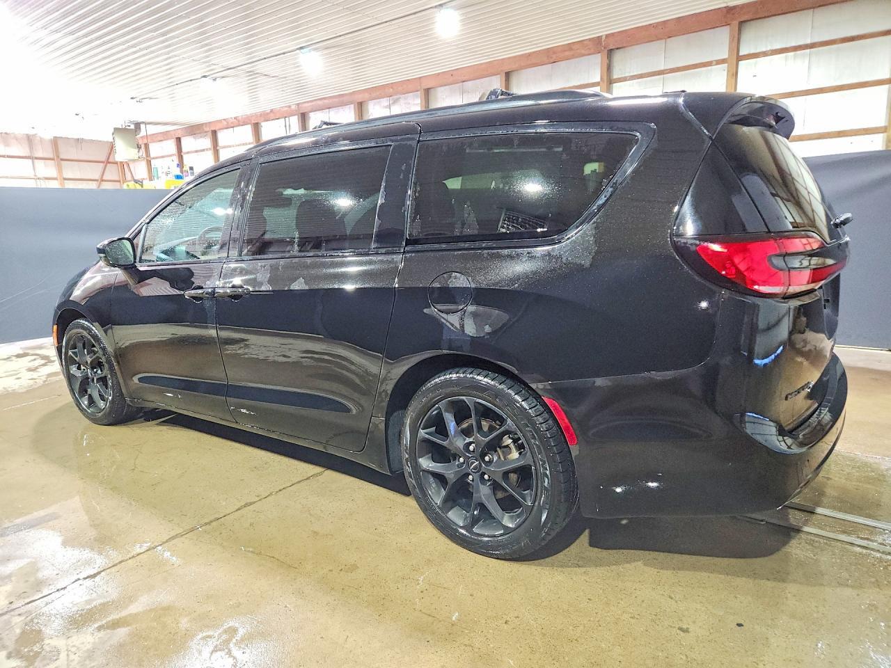 2025 CHRYSLER PACIFICA LIMITED — Фото 2 из 13