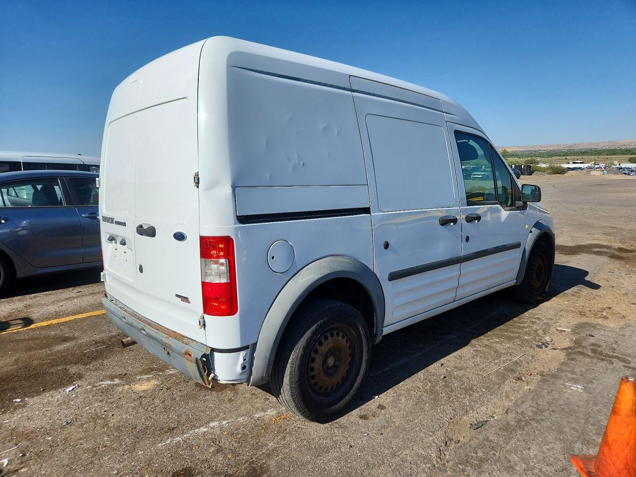 2013 FORD TRANSIT CONNECT XL — Фото 3 из 13