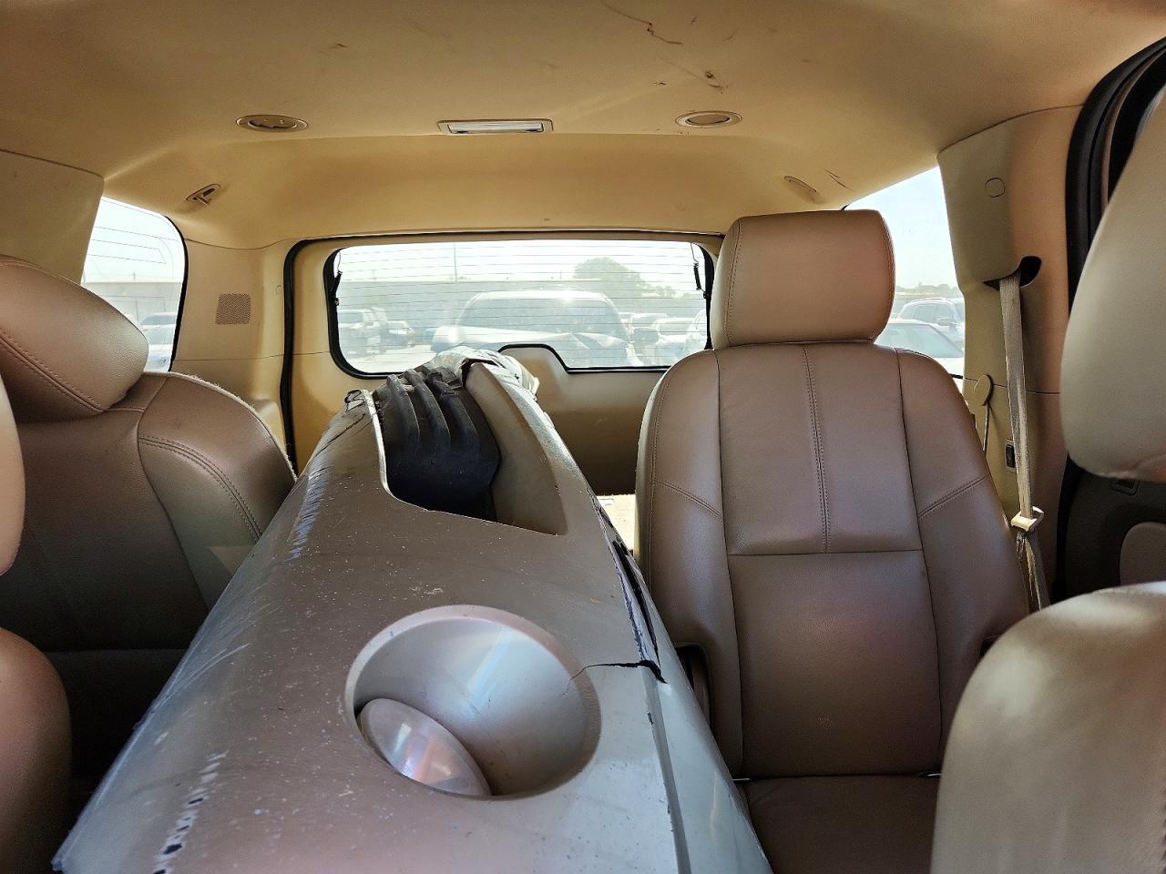 2013 GMC YUKON SLT — Фото 10 из 13