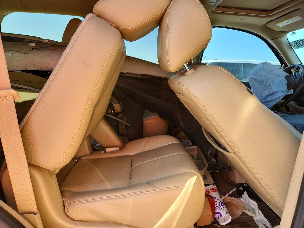2013 GMC YUKON SLT — Фото 11 из 13