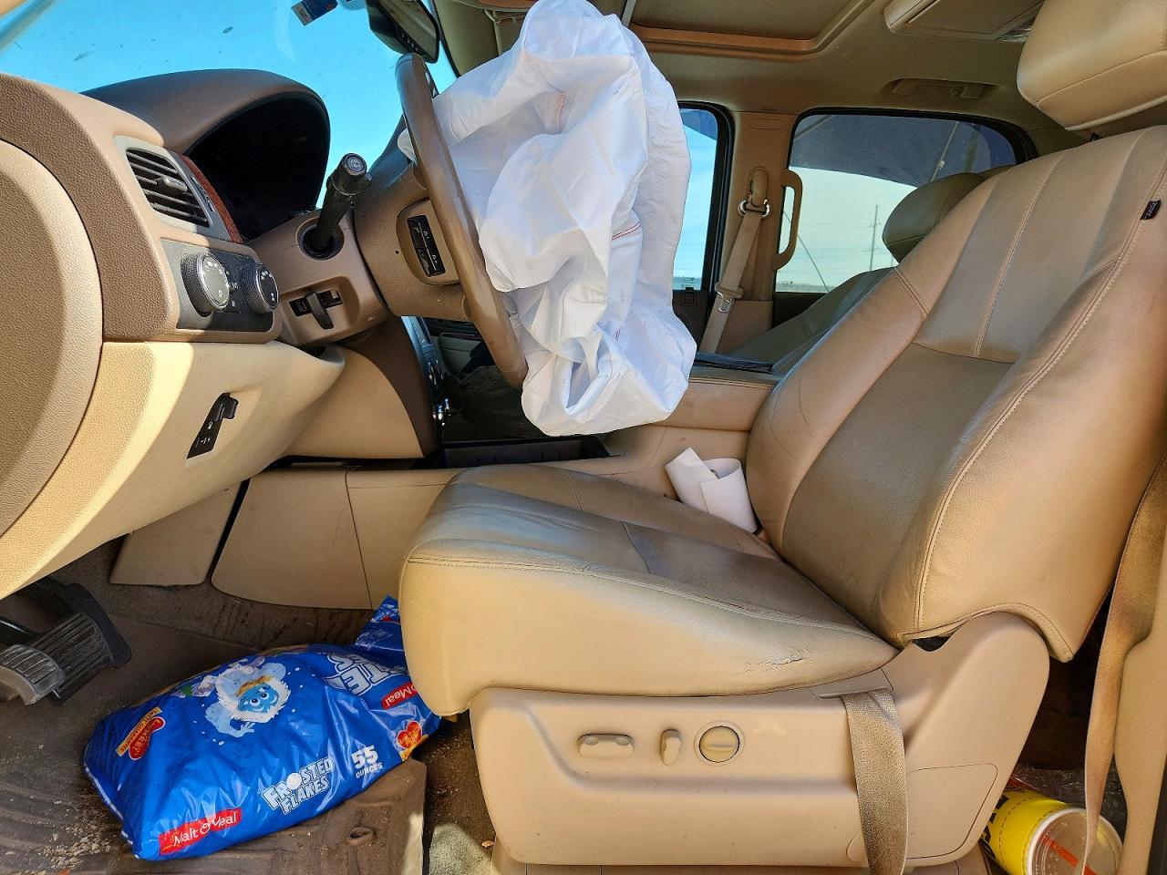 2013 GMC YUKON SLT — Фото 7 из 13