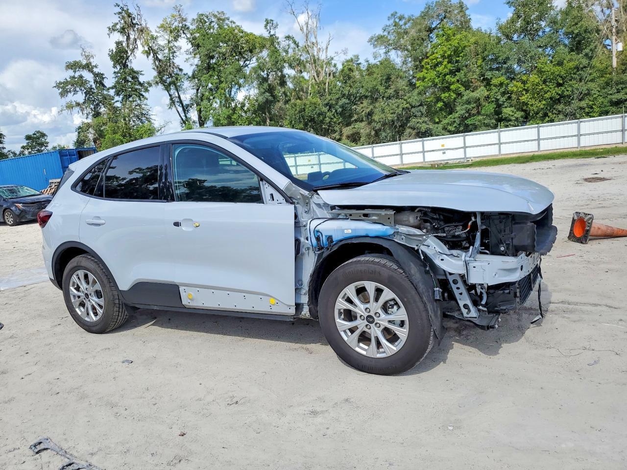 2025 FORD ESCAPE ACTIVE — Фото 4 из 14