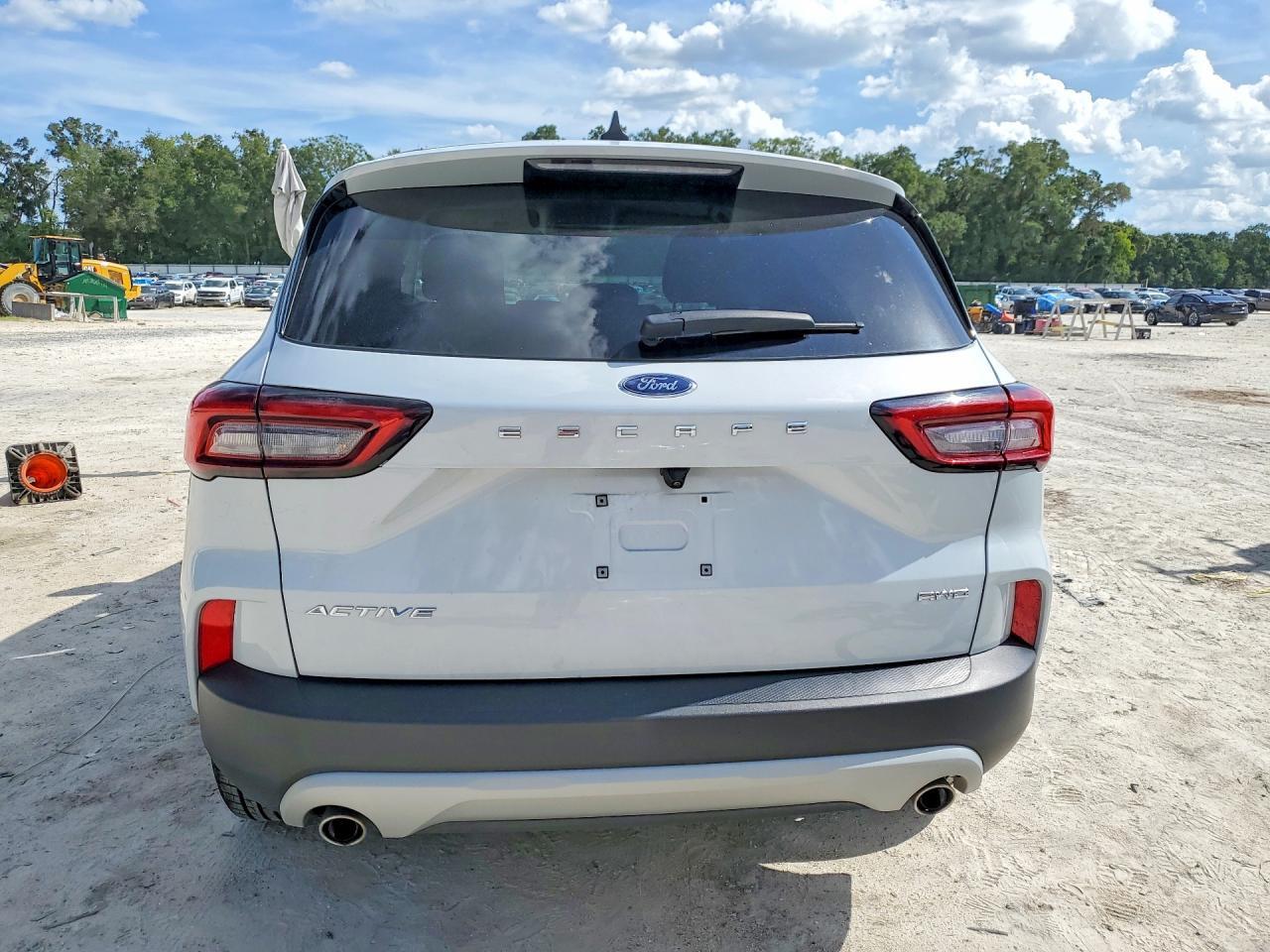 2025 FORD ESCAPE ACTIVE — Фото 6 из 14