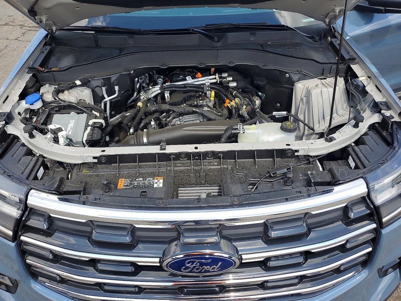 2025 FORD EXPLORER ACTIVE — Фото 12 из 14