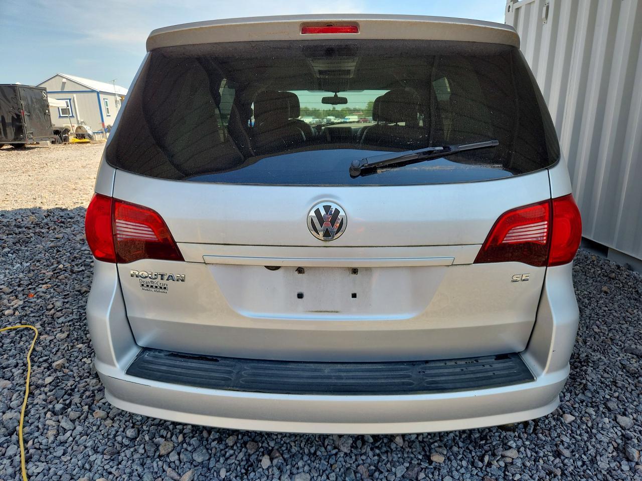 2V4RW3D17AR268194 2010 VOLKSWAGEN ROUTAN photo no. 6
