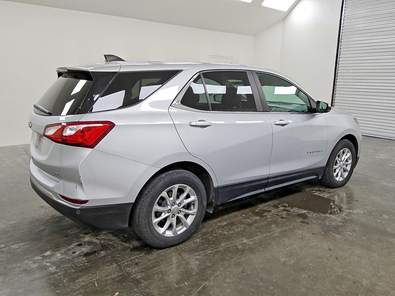 2021 CHEVROLET EQUINOX LT — Фото 3 из 13