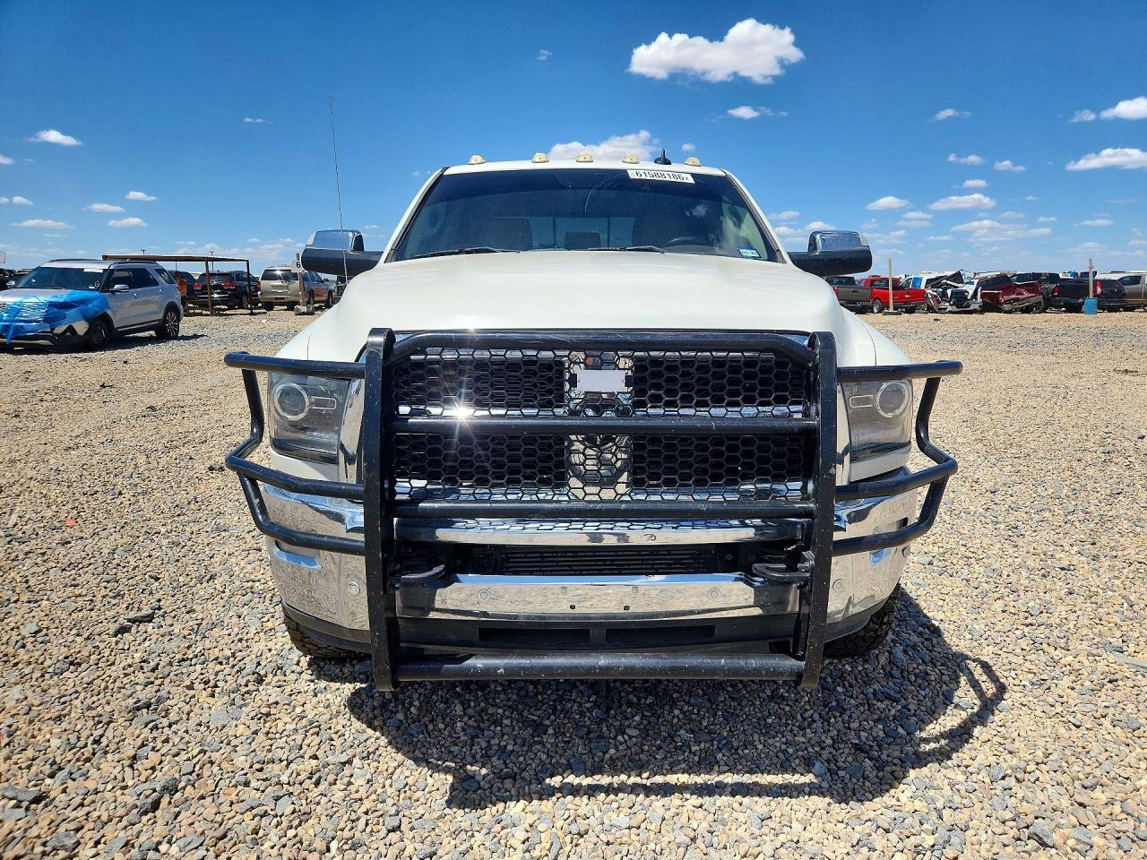 2016 RAM 3500 LARAMIE — Фото 5 из 13