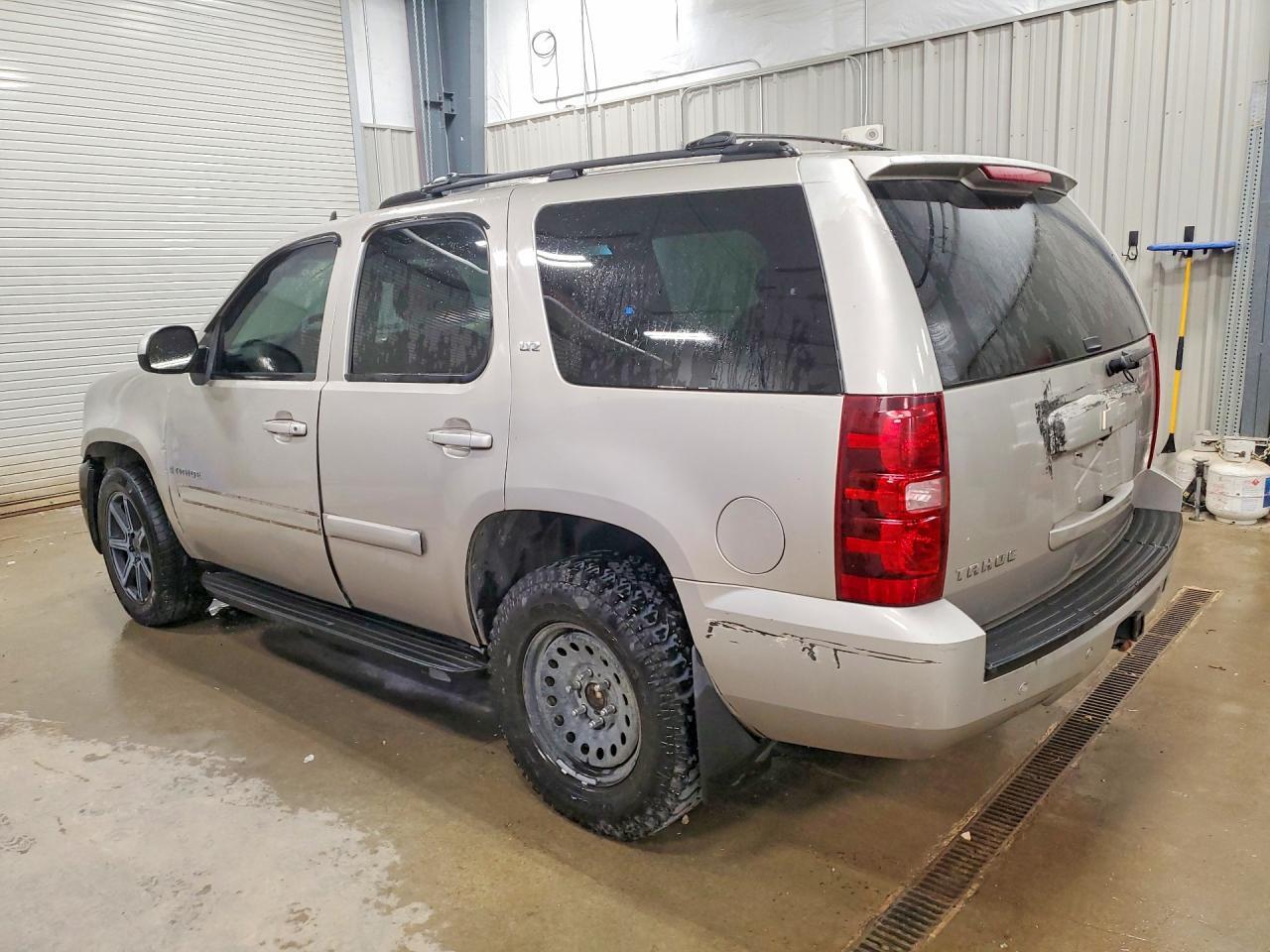 2007 CHEVROLET TAHOE K1500 — Фото 2 из 14