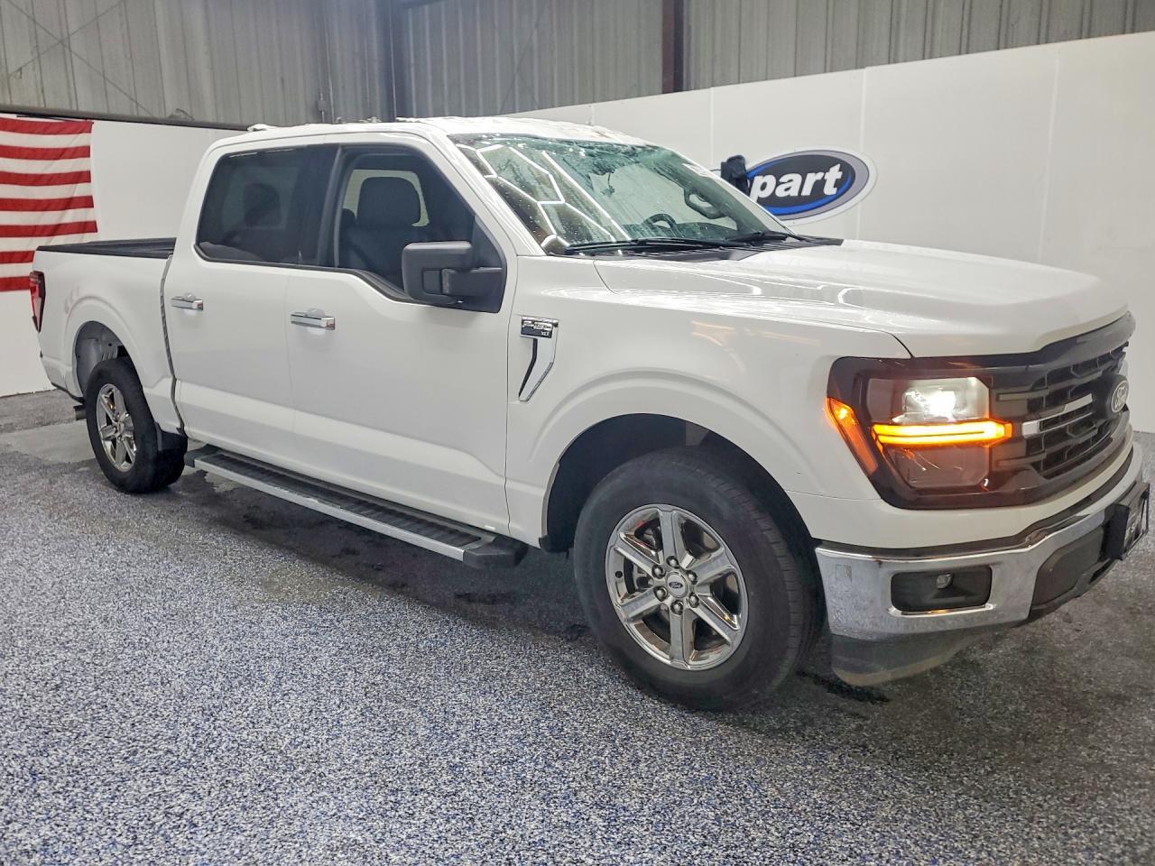 2025 FORD F150 XLT — Фото 4 из 13