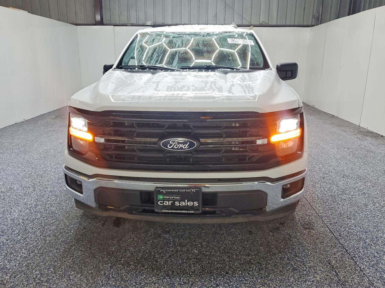 2025 FORD F150 XLT — Фото 5 из 13
