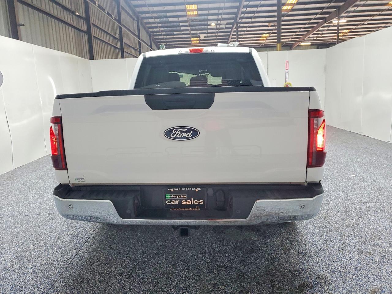 2025 FORD F150 XLT — Фото 6 из 13
