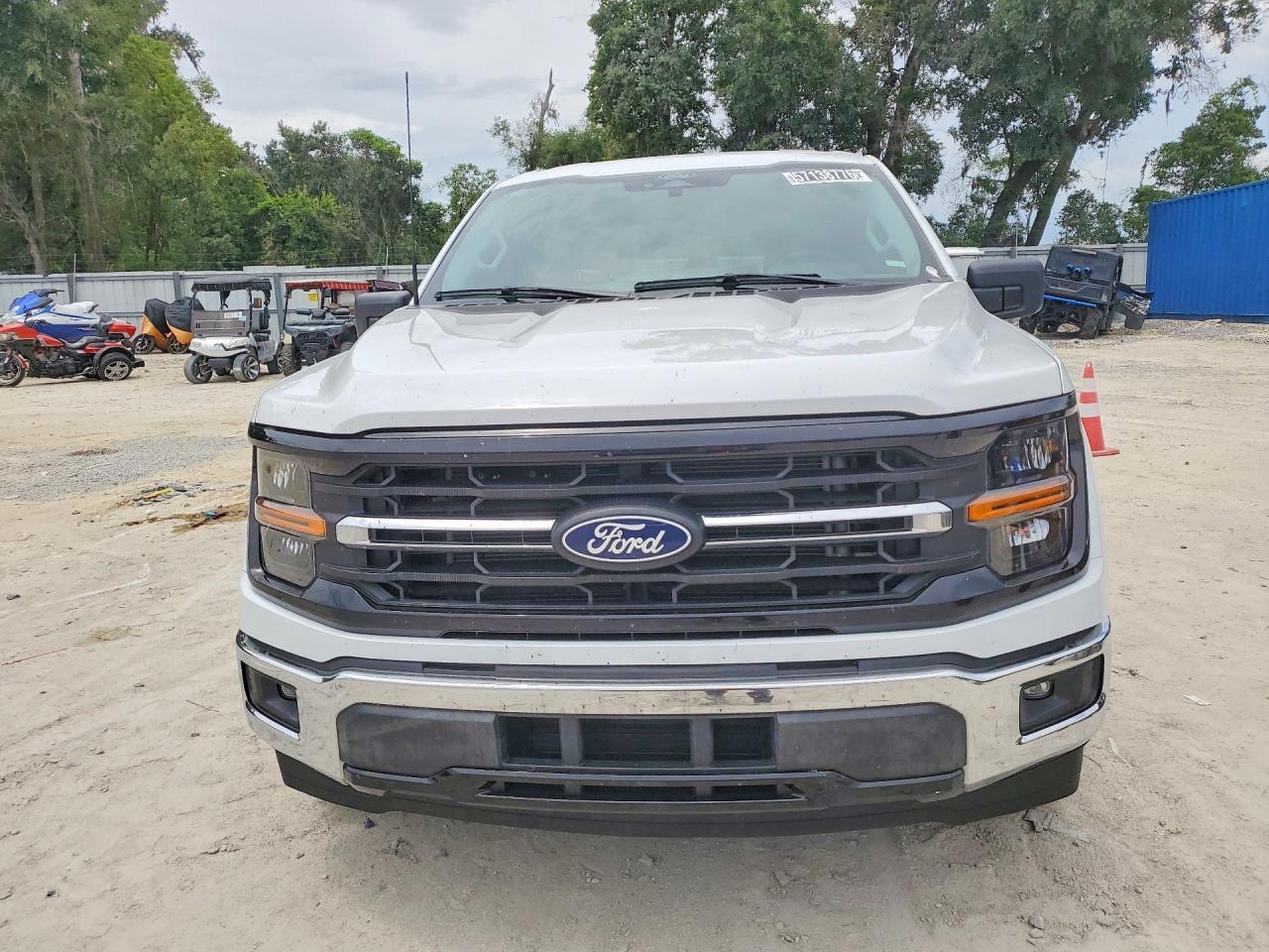 2025 FORD F150 XLT — Фото 5 из 12