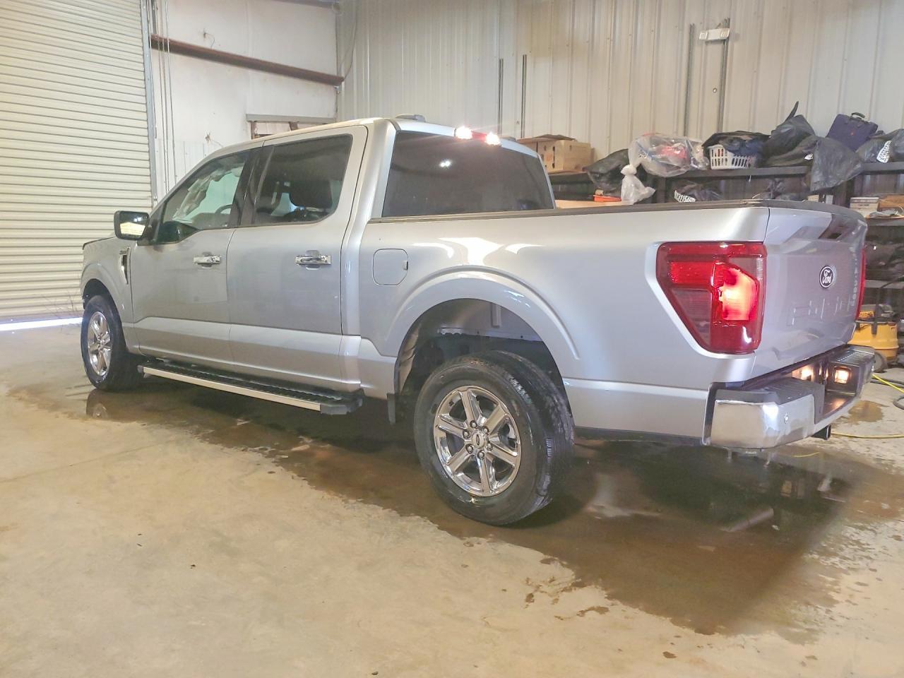 2025 FORD F150 XLT — Фото 2 из 13